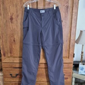 World Wide Sportsman Convertible Gray Fishing Hiking Pants  10 Zip Off Legs